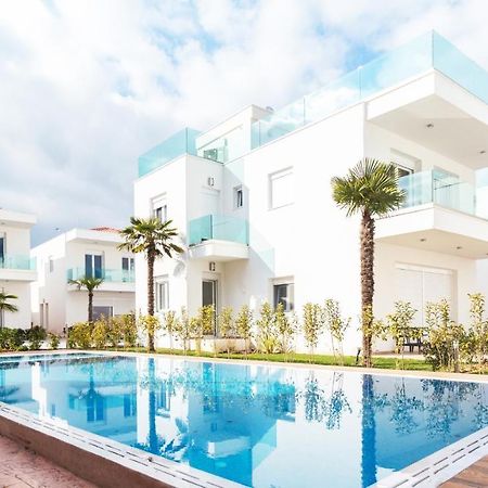 Acrotel Porto Brava Luxury Villas ออร์โมส ปานากีอาส ภายนอก รูปภาพ