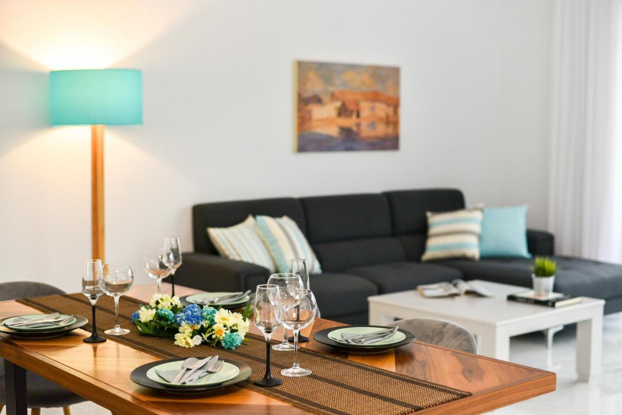 Acrotel Porto Brava Luxury Villas ออร์โมส ปานากีอาส ภายนอก รูปภาพ
