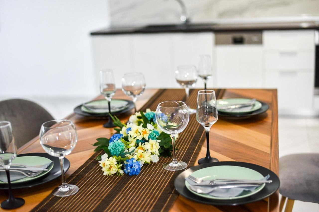 Acrotel Porto Brava Luxury Villas ออร์โมส ปานากีอาส ภายนอก รูปภาพ