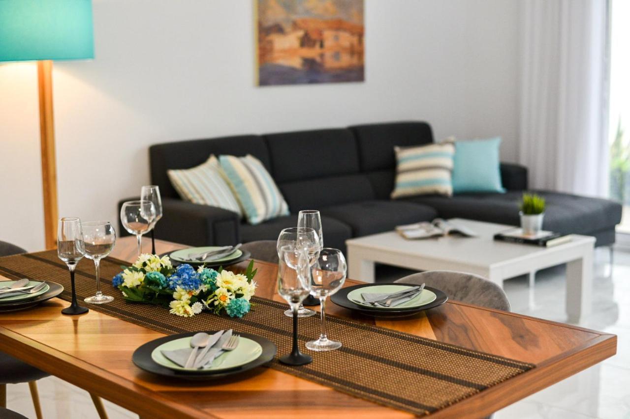Acrotel Porto Brava Luxury Villas ออร์โมส ปานากีอาส ภายนอก รูปภาพ