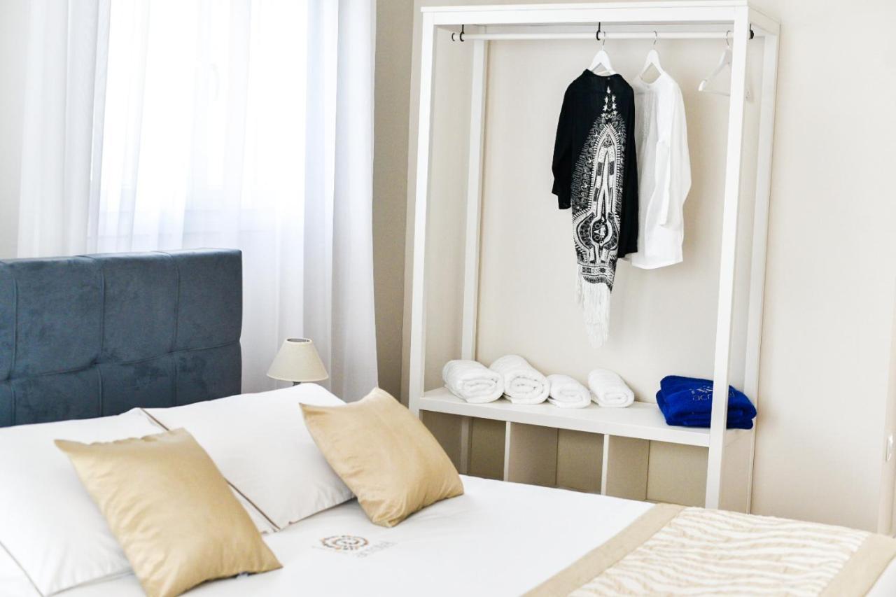 Acrotel Porto Brava Luxury Villas ออร์โมส ปานากีอาส ภายนอก รูปภาพ