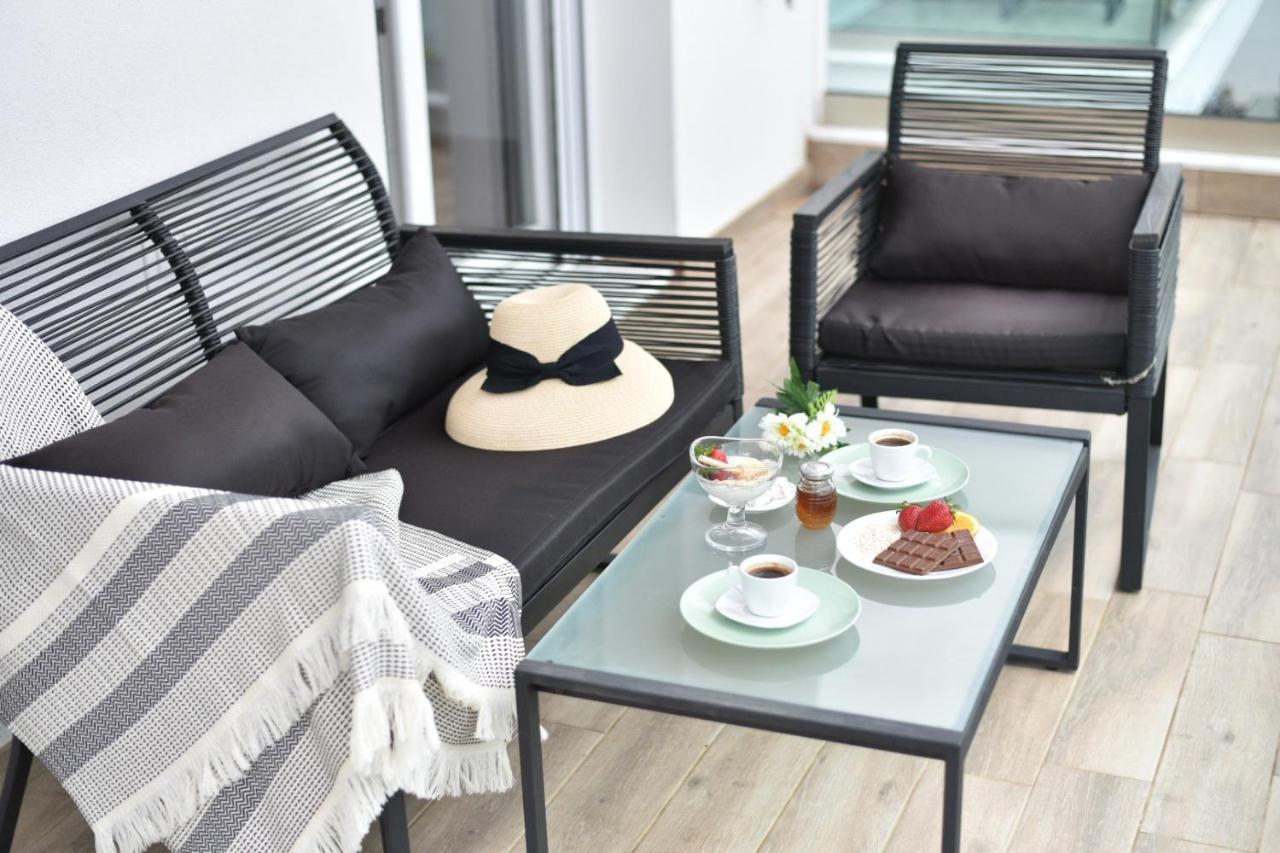 Acrotel Porto Brava Luxury Villas ออร์โมส ปานากีอาส ภายนอก รูปภาพ