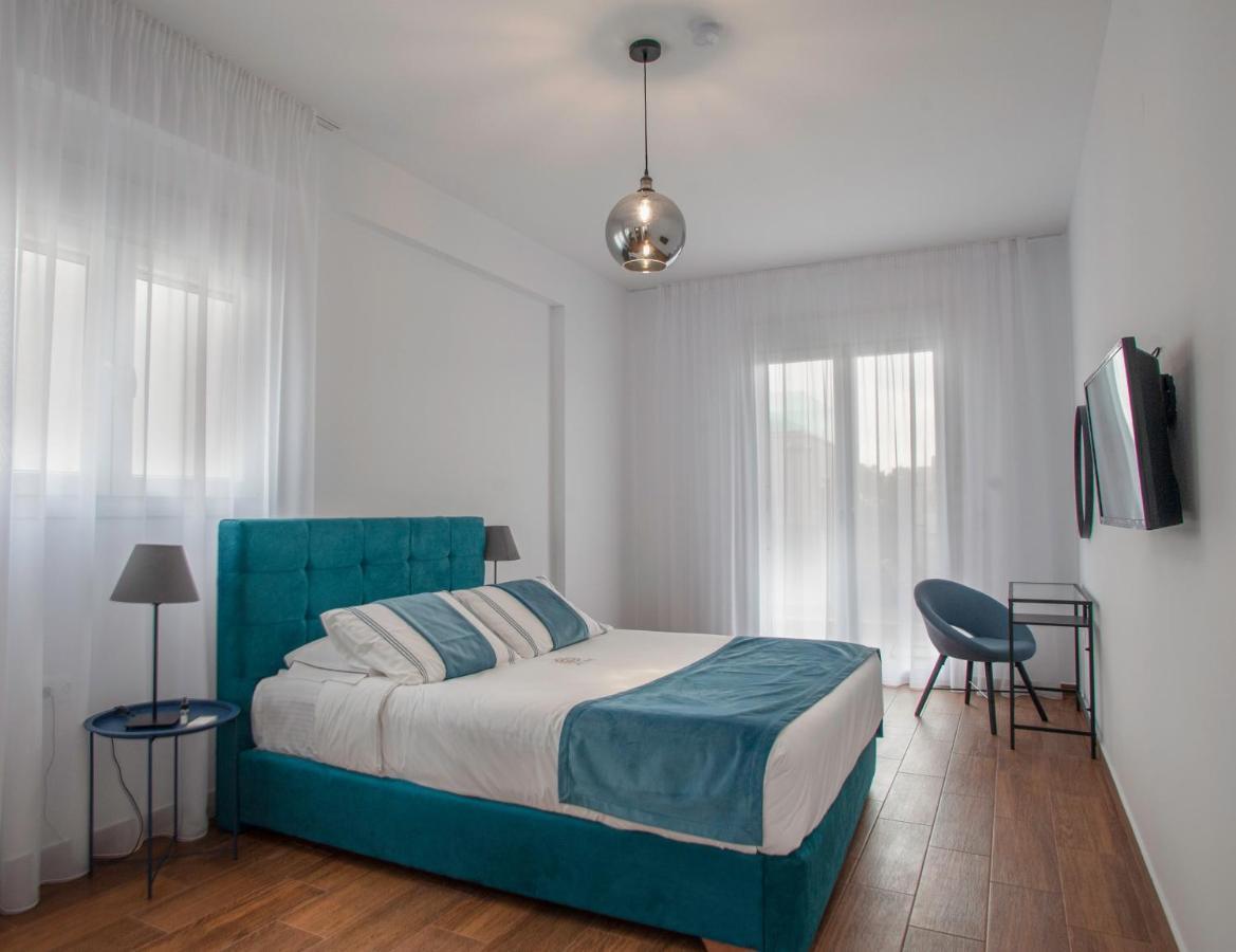 Acrotel Porto Brava Luxury Villas ออร์โมส ปานากีอาส ภายนอก รูปภาพ