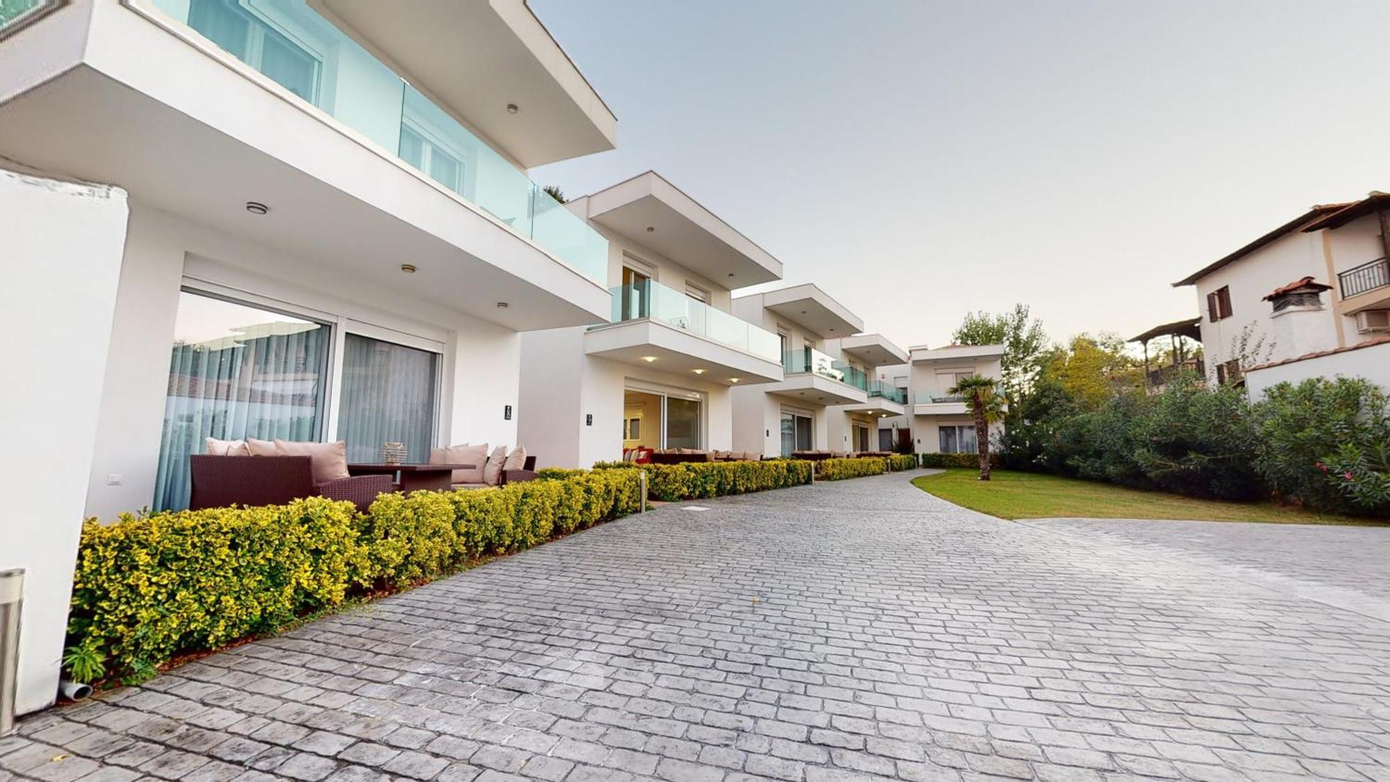 Acrotel Porto Brava Luxury Villas ออร์โมส ปานากีอาส ภายนอก รูปภาพ