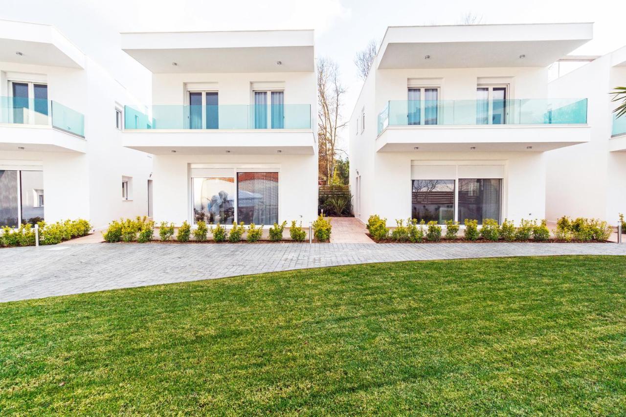 Acrotel Porto Brava Luxury Villas ออร์โมส ปานากีอาส ภายนอก รูปภาพ