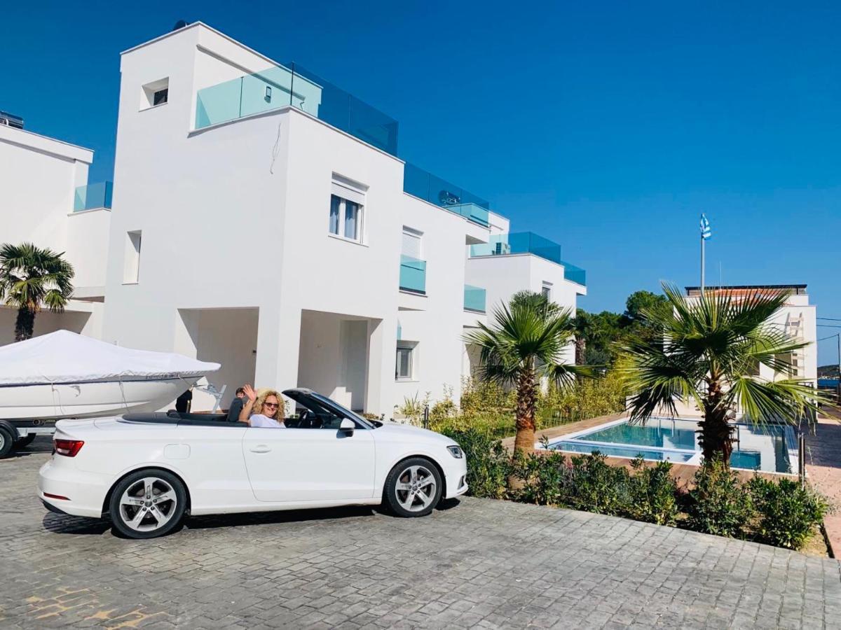 Acrotel Porto Brava Luxury Villas ออร์โมส ปานากีอาส ภายนอก รูปภาพ